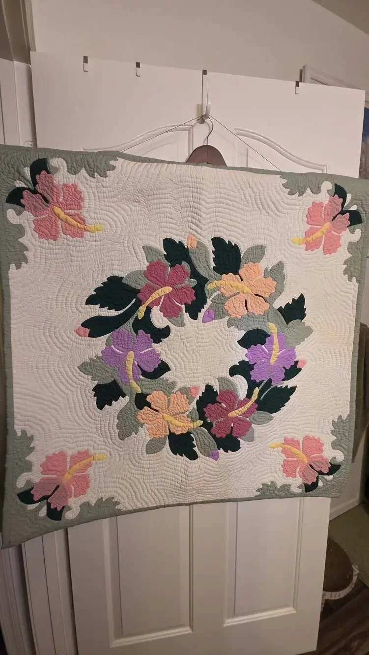 RT Import Inc Tropical Hibiscus Floral Quilted Wall Hanging